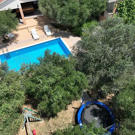 Apartamento Olive Oasis With Private Pool