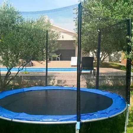 Olive Oasis With Private Pool Апартаменты